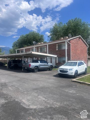 556 N FAIRFIELD RD #B4, Layton, UT 84041