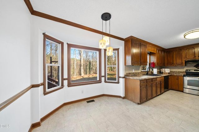 2540 Rolling Meadows Drive, Raleigh, NC 27603