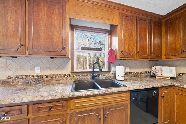 2540 Rolling Meadows Drive, Raleigh, NC 27603