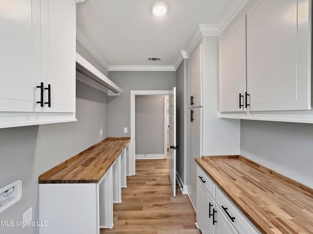 1209 Old Court Crossing, Flowood, MS 39232