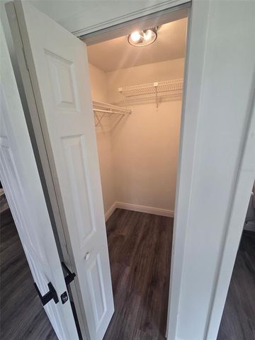 1120 CENTRAL PARKWAY, Deland, FL 32724