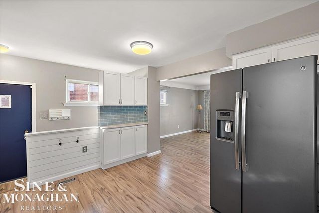 31736 Tanglewood Road, Saint Clair Shores, MI 48236