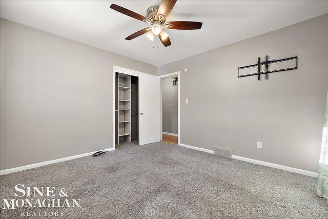 31736 Tanglewood Road, Saint Clair Shores, MI 48236