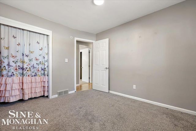 31736 Tanglewood Road, Saint Clair Shores, MI 48236