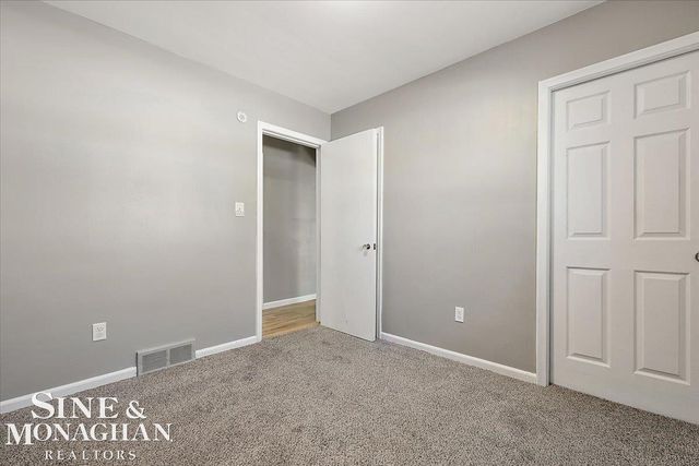 31736 Tanglewood Road, Saint Clair Shores, MI 48236