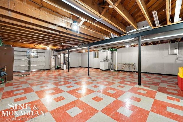 31736 Tanglewood Road, Saint Clair Shores, MI 48236