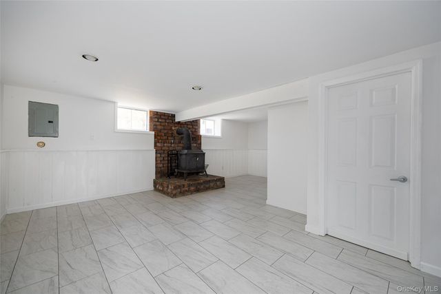 9 Ferrara Drive, Rhinebeck, NY 12572