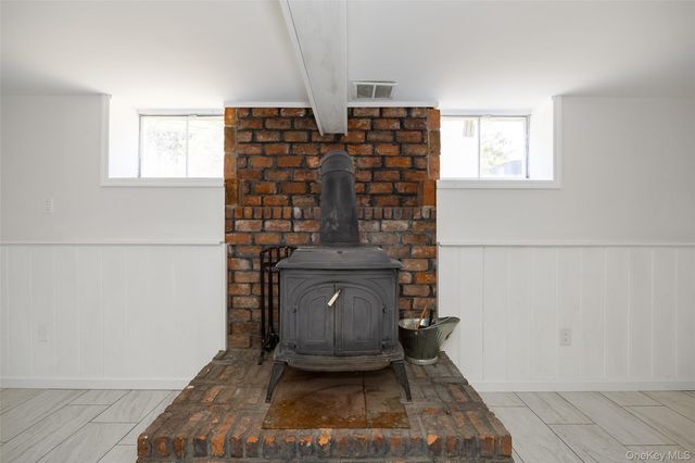 9 Ferrara Drive, Rhinebeck, NY 12572