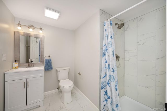 9 Ferrara Drive, Rhinebeck, NY 12572