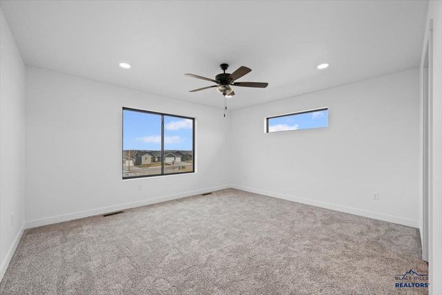 4829 PAPILLON DR, Rapid City, SD 57703