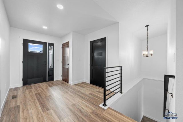 4829 PAPILLON DR, Rapid City, SD 57703