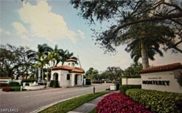2056 Mission DR, Naples, FL 34109