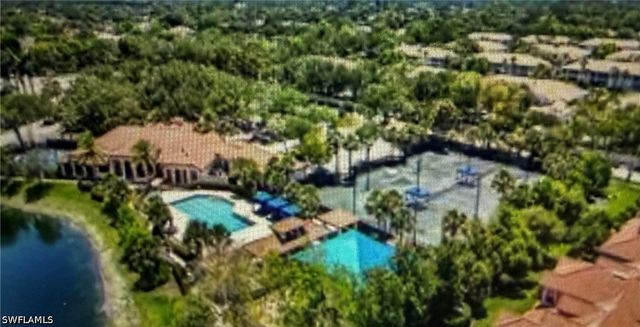2056 Mission DR, Naples, FL 34109
