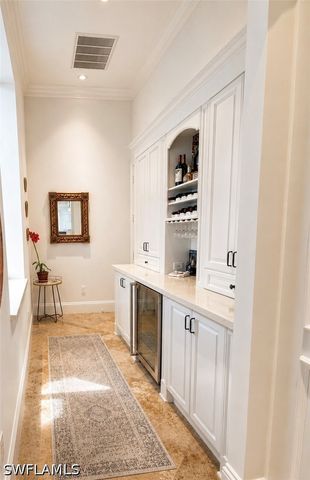 2056 Mission DR, Naples, FL 34109