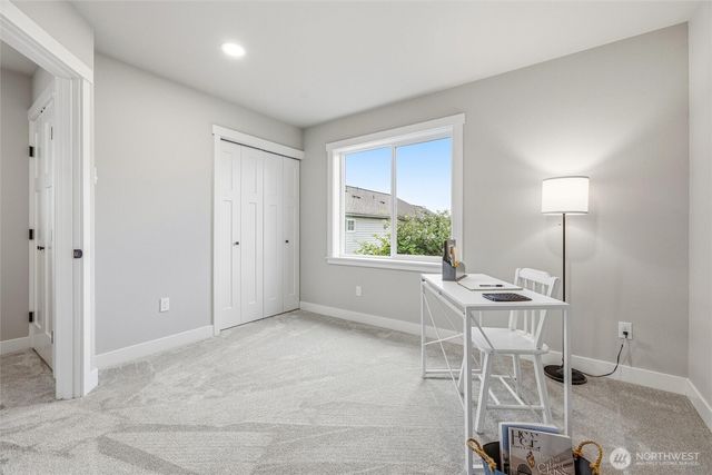 212 Carolina St, Bellingham, WA 98225