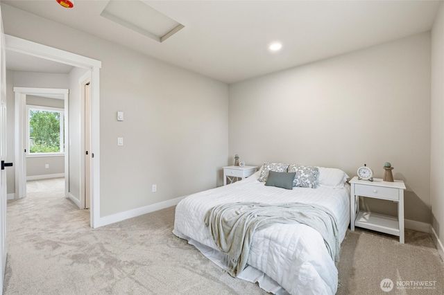 212 Carolina St, Bellingham, WA 98225
