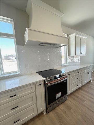 2008 Taylor Orchard Road, Gentry, AR 72734