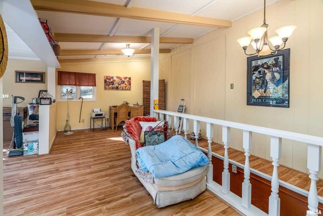 755 S LAKESHORE Drive, Goreville, IL 62939