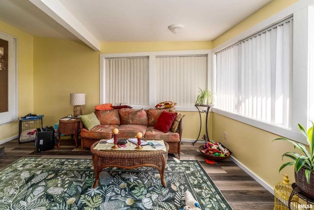 755 S LAKESHORE Drive, Goreville, IL 62939