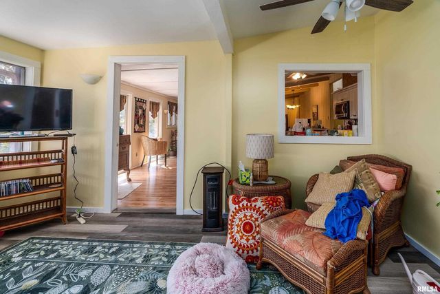 755 S LAKESHORE Drive, Goreville, IL 62939