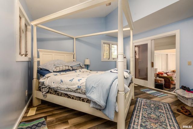 755 S LAKESHORE Drive, Goreville, IL 62939