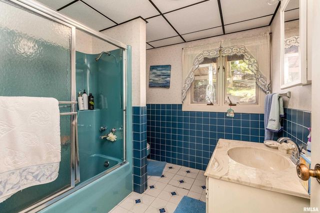 755 S LAKESHORE Drive, Goreville, IL 62939