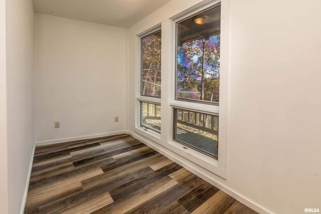 755 S LAKESHORE Drive, Goreville, IL 62939