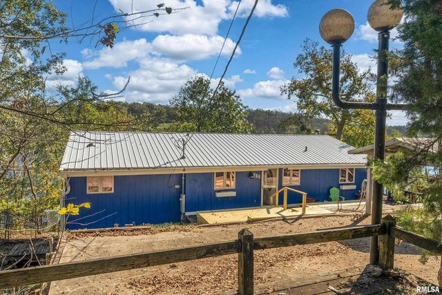 755 S LAKESHORE Drive, Goreville, IL 62939