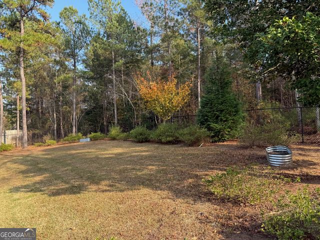 164 High Point Road NW, Milledgeville, GA 31061