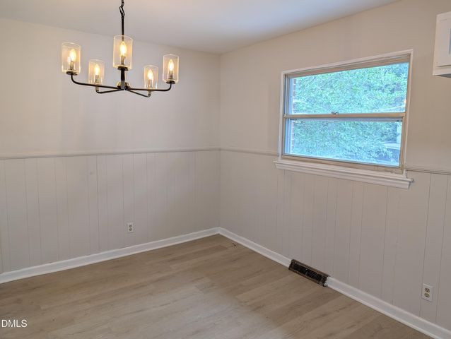 700 W Carver Street, Durham, NC 27704