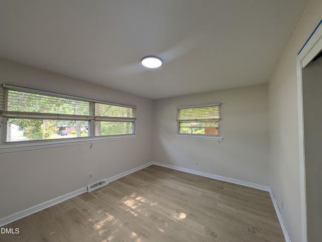 700 W Carver Street, Durham, NC 27704