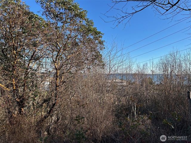 687 W Sims Way, Port Townsend, WA 98368