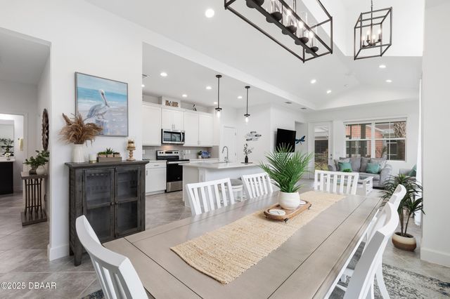 208 Ocean Hammock Loop, Daytona Beach, FL 32124