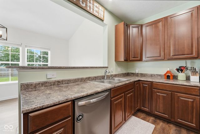 3304 Hurst Street, Whiteland, IN 46184