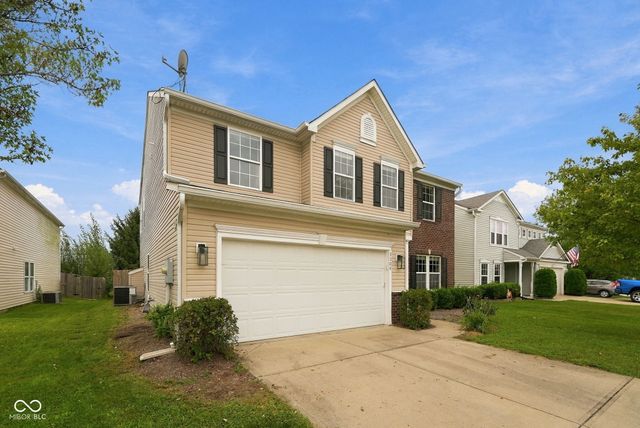 3304 Hurst Street, Whiteland, IN 46184