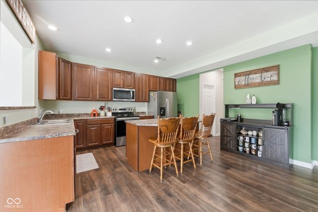 3304 Hurst Street, Whiteland, IN 46184