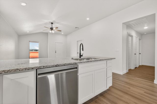 13705 Gary Avenue, Lubbock, TX 79423