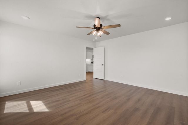 13705 Gary Avenue, Lubbock, TX 79423