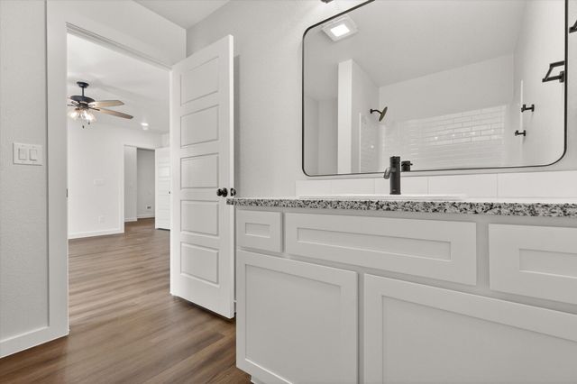 13705 Gary Avenue, Lubbock, TX 79423