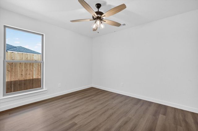 13705 Gary Avenue, Lubbock, TX 79423