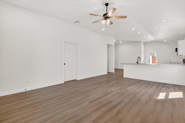 13705 Gary Avenue, Lubbock, TX 79423