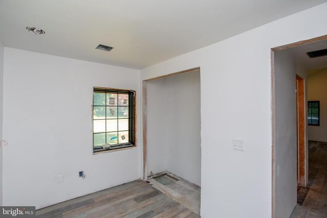 2424 NORTHWOOD AVE, Easton, PA 18045