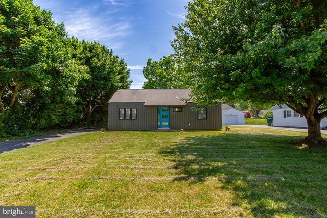 2424 NORTHWOOD AVE, Easton, PA 18045