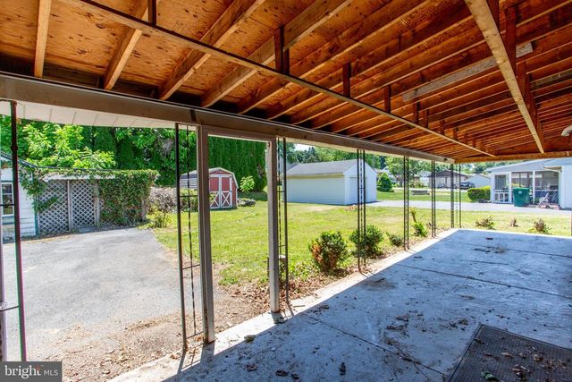 2424 NORTHWOOD AVE, Easton, PA 18045
