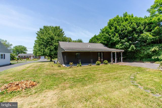 2424 NORTHWOOD AVE, Easton, PA 18045