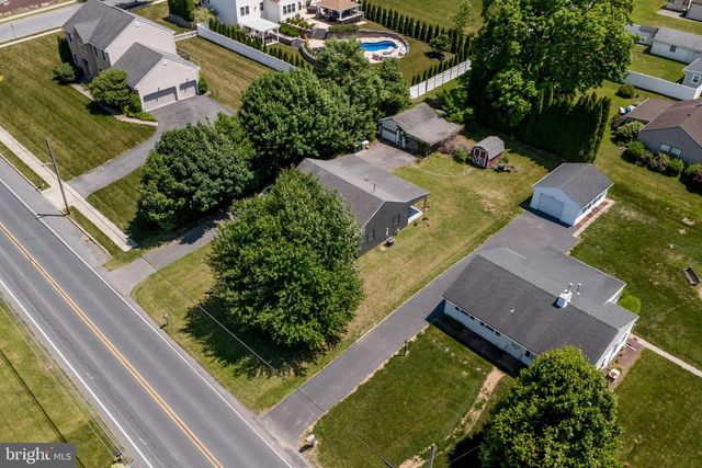 2424 NORTHWOOD AVE, Easton, PA 18045