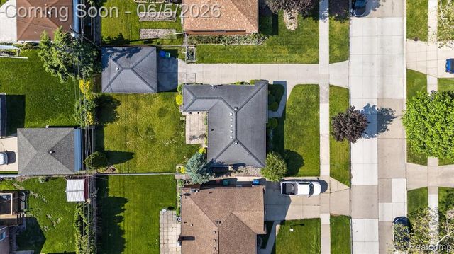 31561 Tecla Drive, Warren, MI 48088