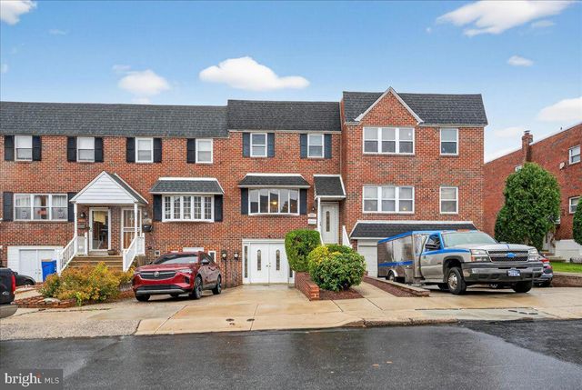 9865 GARVEY DR, Philadelphia, PA 19114