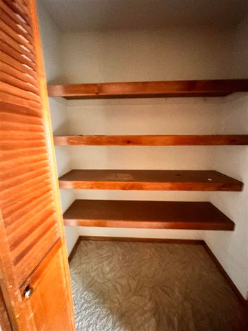 404 SE Sungate Blvd, Lawton, OK 73501