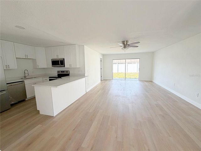 11036 GREENLINE WAY, Orlando, FL 32837